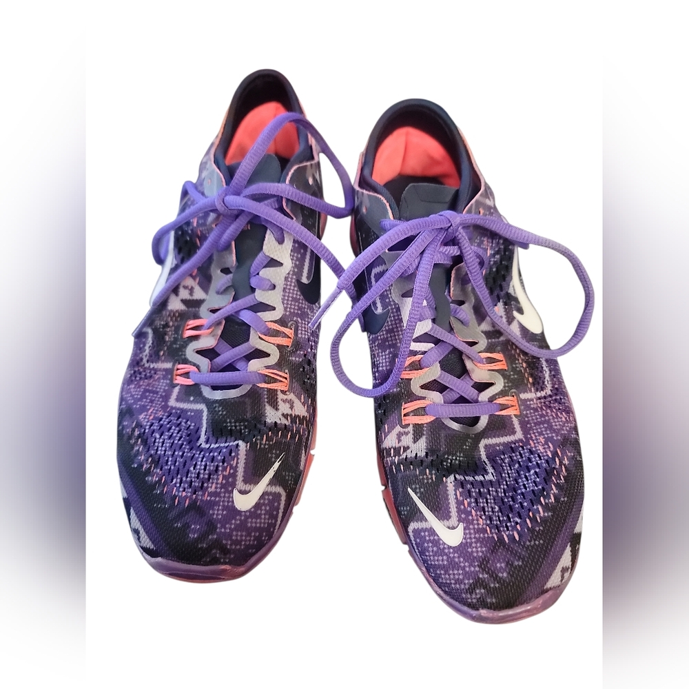 Nike Women’s Purple Running Shoes - Lightweight Performance